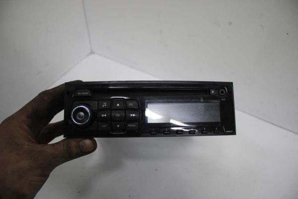 RADIO PEUGEOT 208 2012-2016 - Vue 2